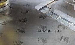 What are the USES of aluminum alloys in aircraft manufacturing?